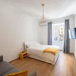 Casa M.o.r.e. Apartman *